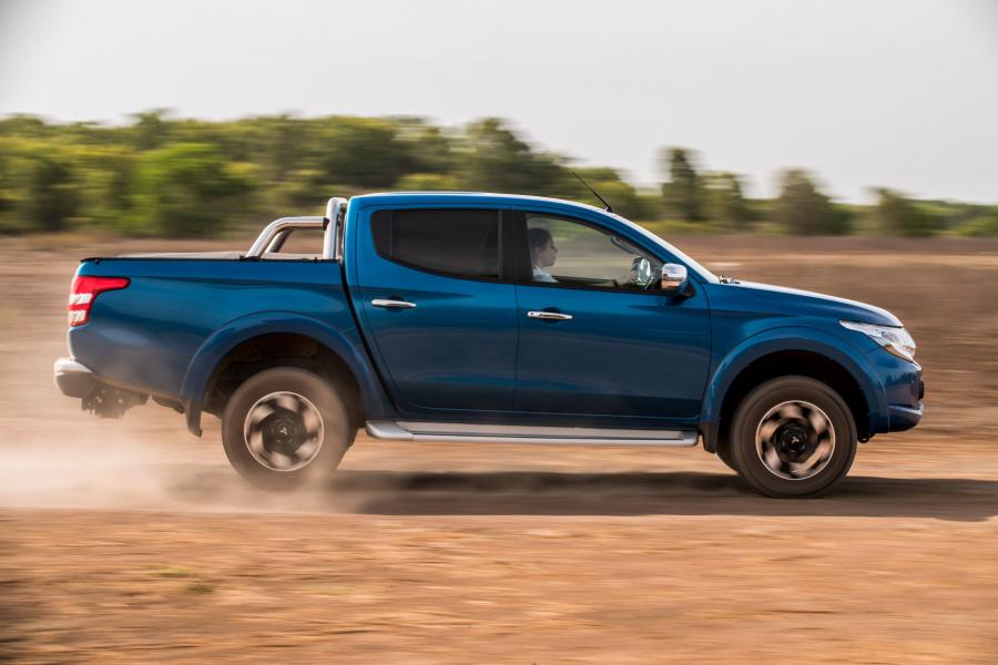  Mitsubishi Triton GLS Double Cab 2015 года  (AU) (фото 22 из 27)